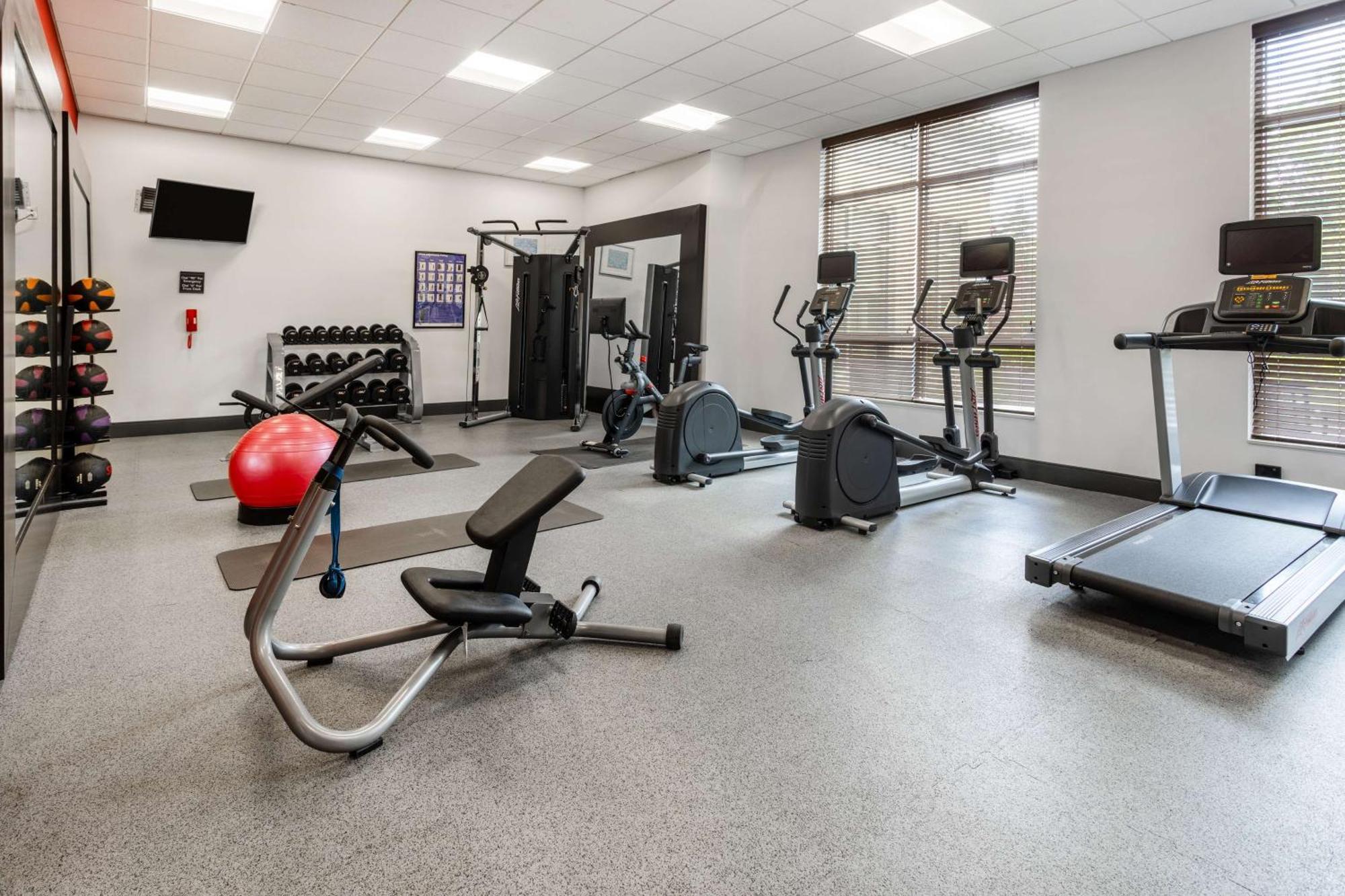 Hilton Garden Inn Lenox Pittsfield Eksteriør bilde
