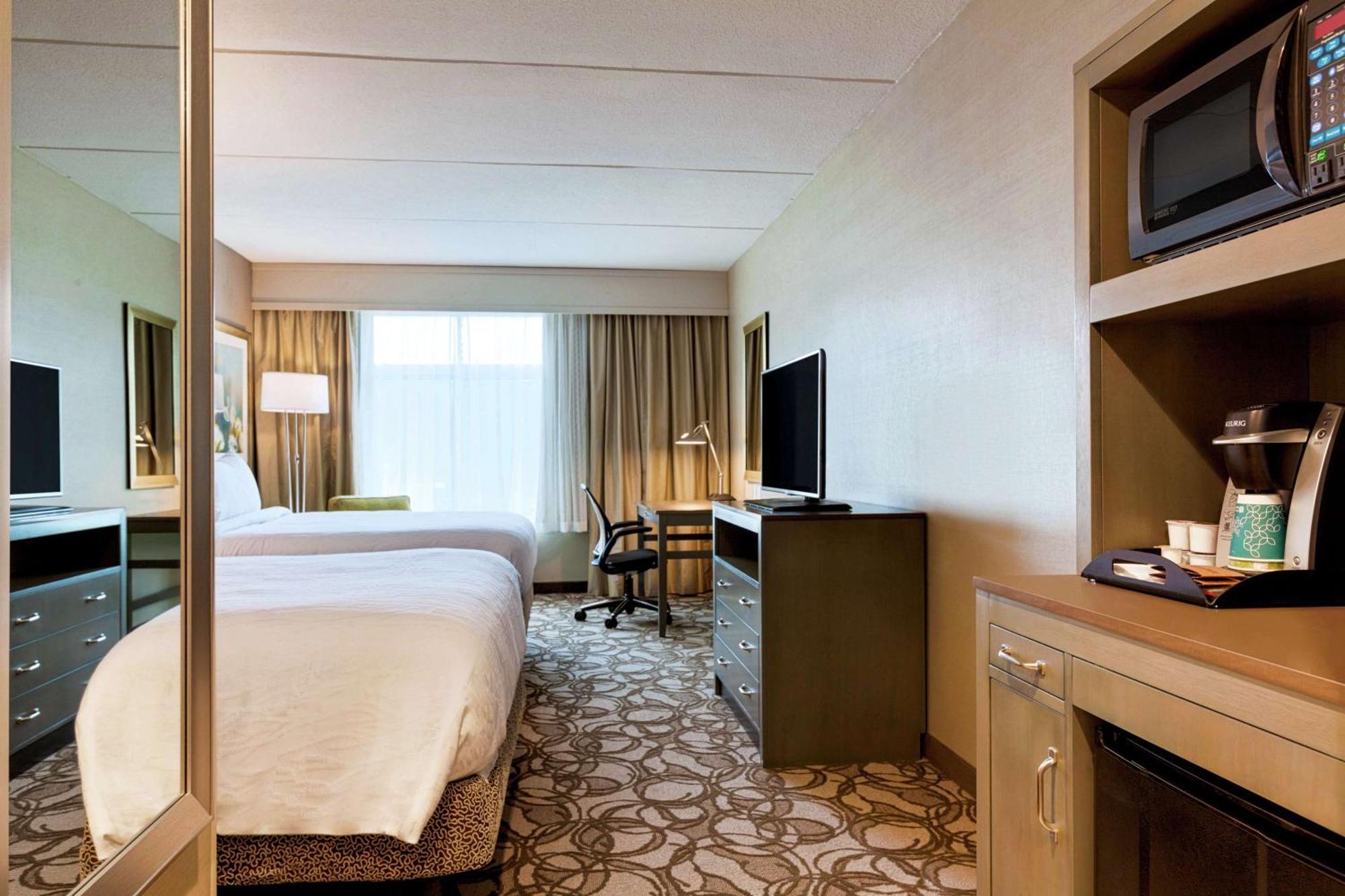 Hilton Garden Inn Lenox Pittsfield Eksteriør bilde